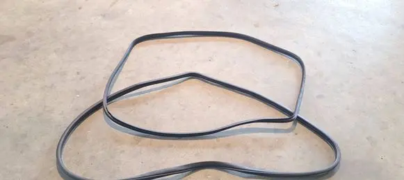 Hyundai Kona I Rubber seal front coupe door 