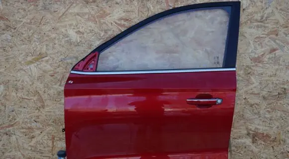 MG ZS Front door 