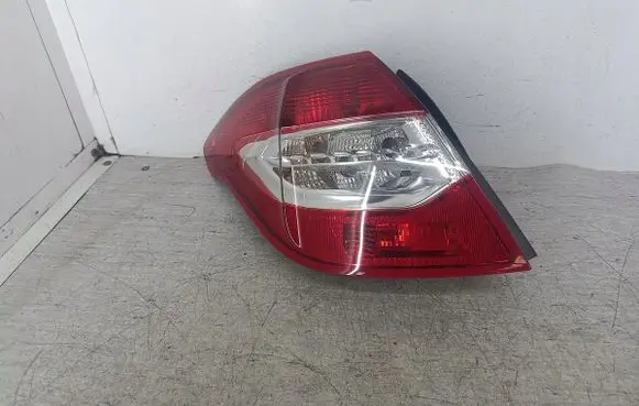 Citroen C4 II Rear/tail lights