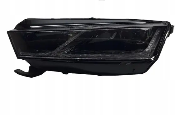 Skoda Octavia Mk4 Headlight/headlamp 5E4941015A