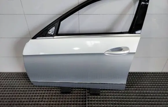 Mercedes-Benz E W212 Front door
