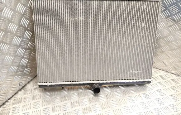 Citroen DS5 Coolant radiator
