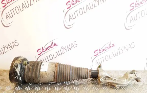 Volkswagen Touareg III Air suspension front shock absorber 4M4616039J F309516501 2718090400