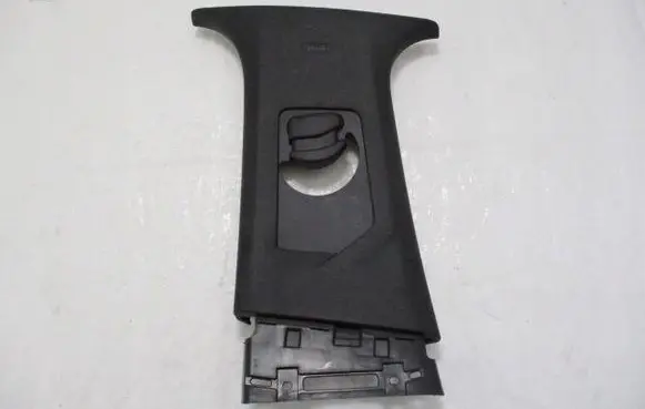 Peugeot 3008 II (B) pillar trim (top) 9833347677