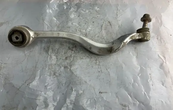 BMW 5 E39 Front control arm 1441717