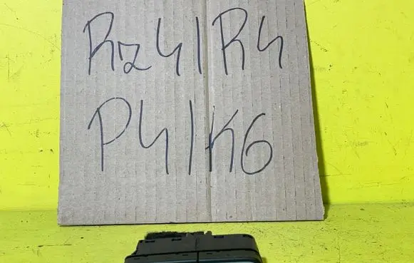 Ford Focus Tailgate/trunk/boot open switch 