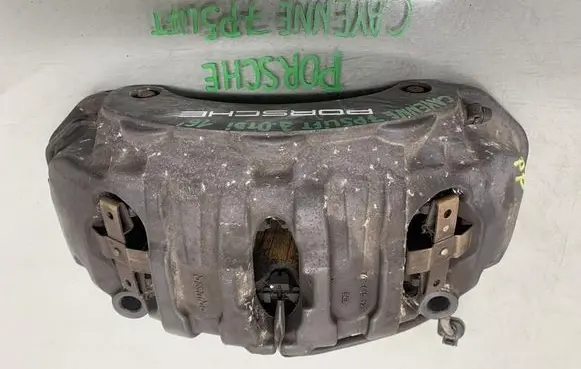 Porsche Cayenne (92A) Front brake caliper 7P5615106CB