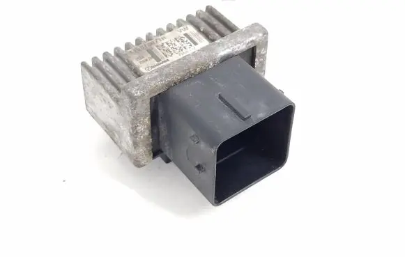 Renault Laguna III Glow plug pre-heat relay 110678071R PDR812 2584