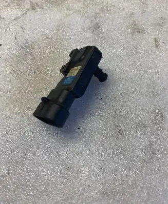 Opel Meriva A Air pressure sensor 16258659 32334