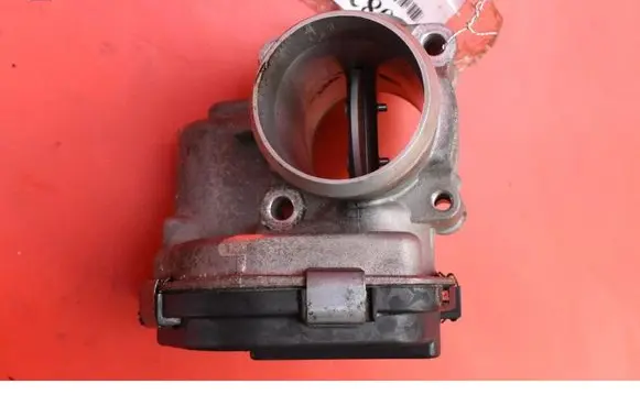 Peugeot 208 I Throttle body valve 9673534480