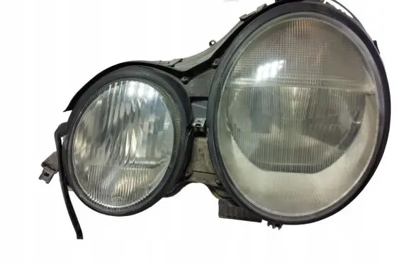 Mercedes-Benz E W210 Headlight/headlamp 144345-00