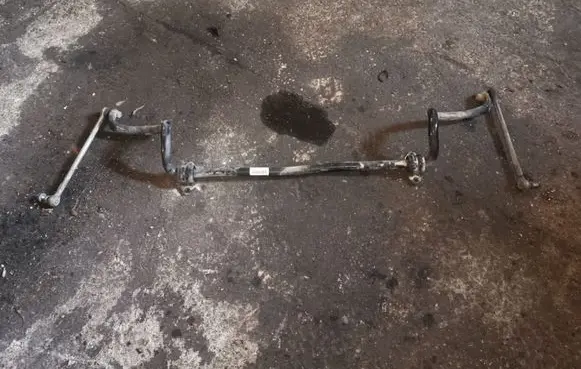 Buick Encore I Front anti-roll bar/sway bar 25971661