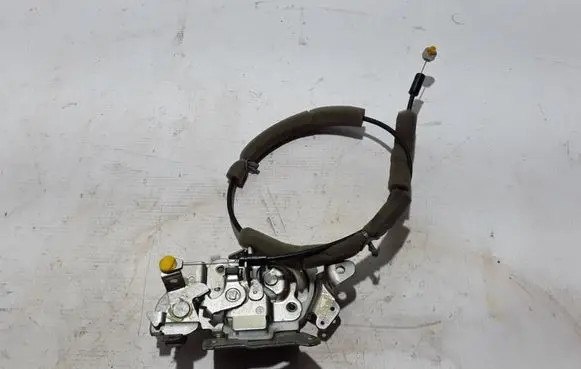 Dacia Dokker Sliding door lock 825027108R