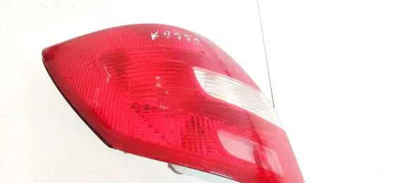 Skoda Fabia Mk2 (5J) Rear/tail lights 5J6945095 5J6945111