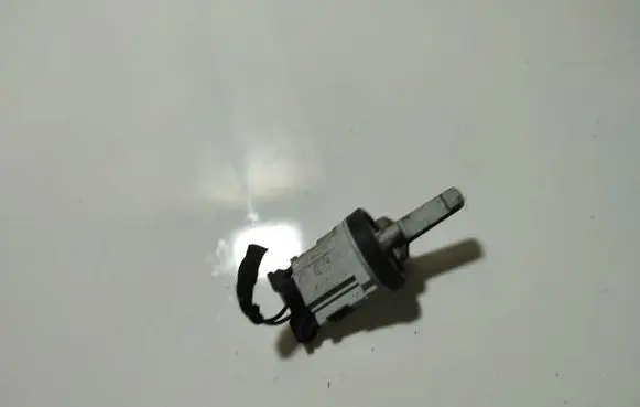 Interior temperature sensor