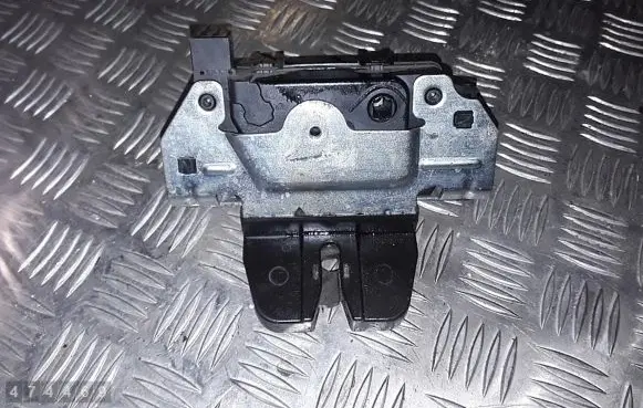 Opel Astra G Tailgate/trunk/boot lock/catch/latch 1317285