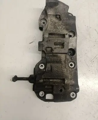 BMW 3 F30 F35 F31 Generator/alternator bracket 8506863