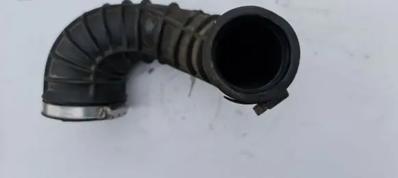 Volvo S60 Turbo air intake inlet pipe/hose 08634143