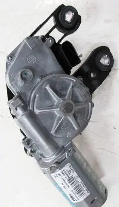 Volkswagen Golf VII Rear window wiper motor 5G0955711A