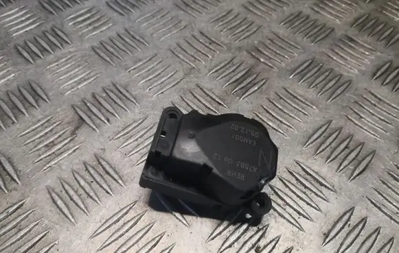 Mercedes-Benz S W220 Intake manifold valve actuator/motor A2208201042 2208201042