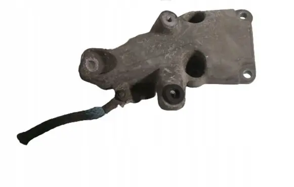 BMW 1 E81 E87 Engine mounting bracket