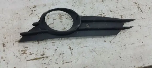 Opel Corsa D Front fog light trim/grill 13211478