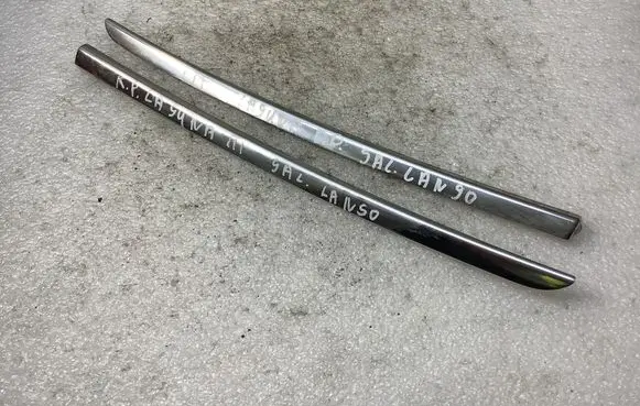 Renault Laguna III Rear glass trim 