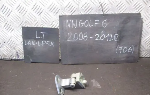 Volkswagen Golf VI Rear door upper hinge 