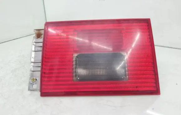 Volkswagen Sharan Tailgate rear/tail lights 7M3945111A 7M7945111