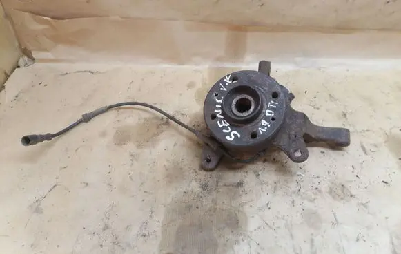 Front wheel hub