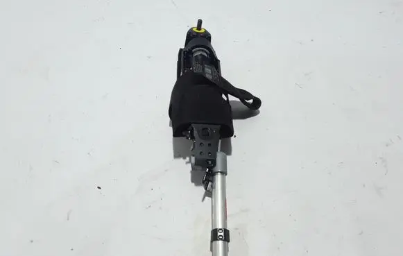 Volvo C30 Front seatbelt 30642223
