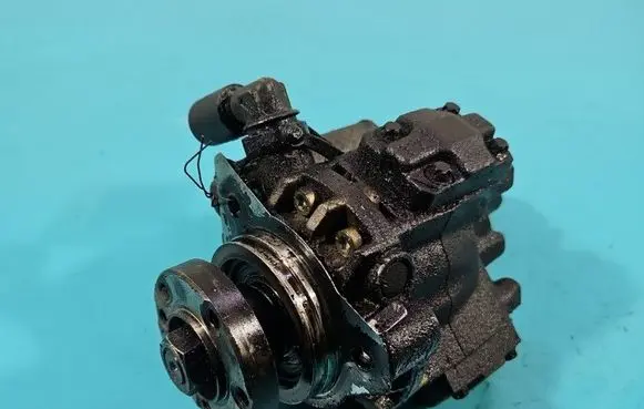 Ford Focus Fuel injection high pressure pump 4M5Q9B395AE IMPRK1583776