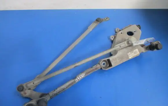 Ford Fiesta Front wiper linkage and motor 8A61-17500-AD