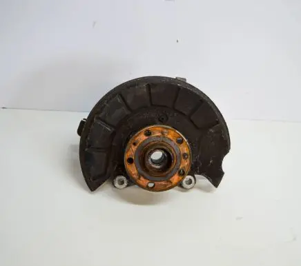 Volkswagen PASSAT CC Front wheel hub