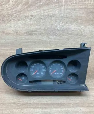 Iveco Daily 30.8 - 9 Speedometer (instrument cluster) 504008187