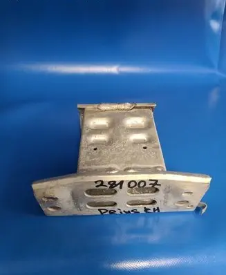 Toyota Prius (XW30) Front bumper cross member 5701347040
