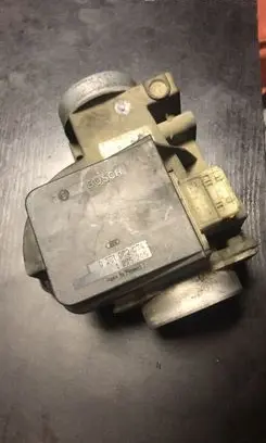Volvo V70 Mass air flow meter 1275245