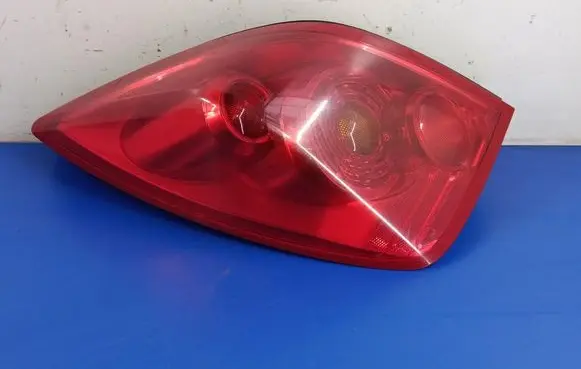 Nissan Primera Rear/tail lights