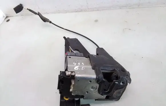 Ford Fusion Rear door lock