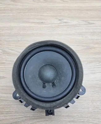 Volvo V70 Rear door speaker 30657445 08W03