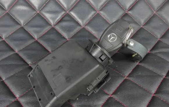 Mercedes-Benz Sprinter W906 Ignition lock A9065456408 3300301701 7014904181706183