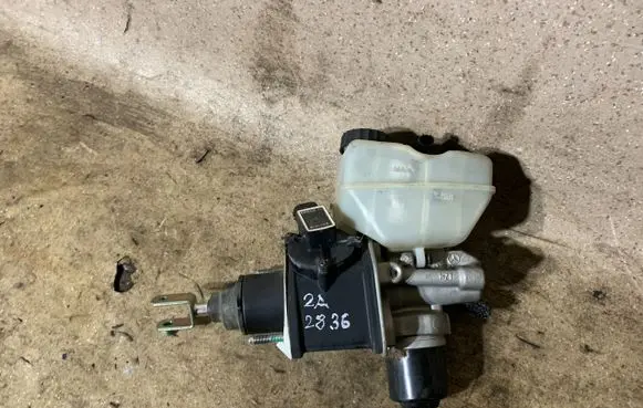 Mercedes-Benz SL R230 Brake booster A2304300302