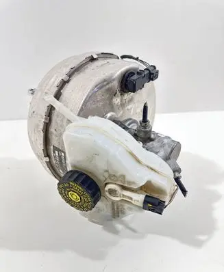 Mercedes-Benz C W205 Brake booster A2054300130