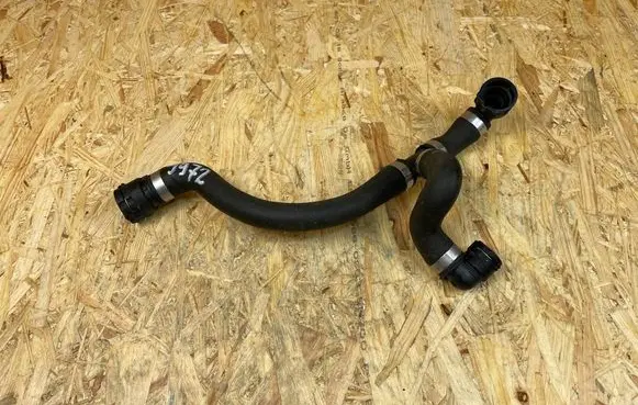 Mercedes-Benz C W205 Engine coolant pipe/hose A2055013291