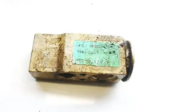 Peugeot 807 Air conditioning (A/C) expansion valve a31100100 5220902-f