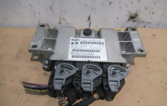 Citroen C3 Engine control unit/module 9647498180