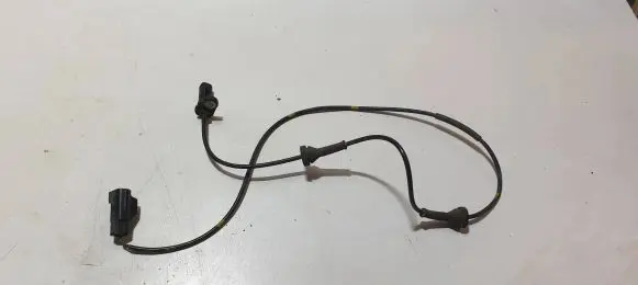 Volvo XC70 ABS brake wheel speed sensor 9496961 10071160463