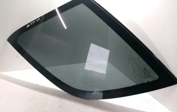 Mercedes-Benz ML W163 Rear side window