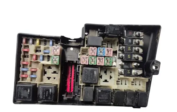Volvo V50 Fuse box set 8688040