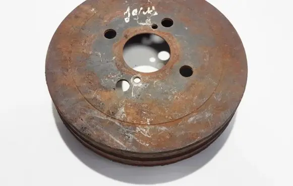 Toyota Yaris Drum brake (rear) 